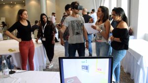 infinite loop live vr team building